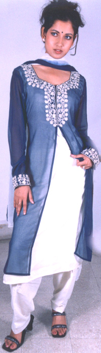 Nouvelle Salwar